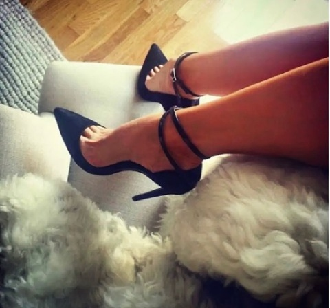 Header of monicadiamond