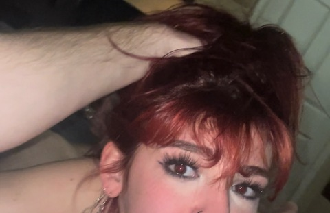 Header of motherbunni666