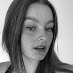 phoebe (phoebelilydove) Leaks OnlyFans 

 profile picture