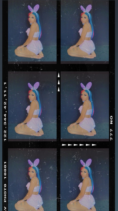 Header of porcelainclown