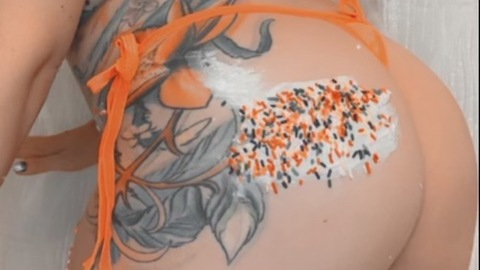 Header of prancingpeach