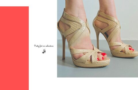 Header of prettyfeetonadventure