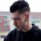 rausss_xxx (Rausss) OnlyFans Leaks 

 profile picture