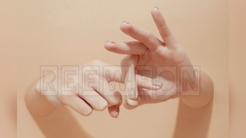 Header of reeweon