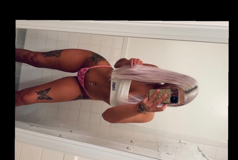 Header of sexykittybaby98