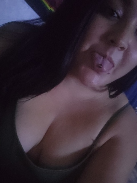 Header of sexymommy5