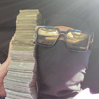 Onlyfans leaks shelovemypercdick 

 profile picture