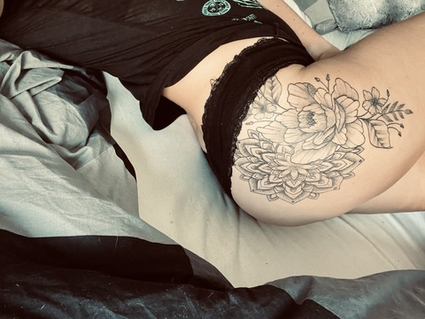 Header of shyla_rose