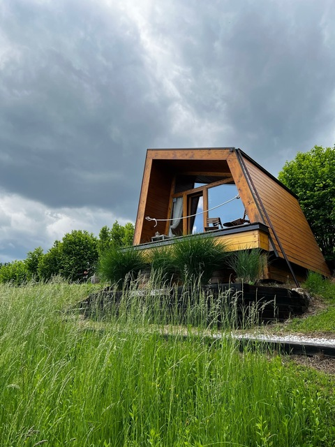 Header of sixdays245