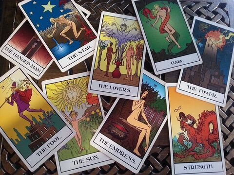 Header of tarotartist