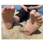 tinytoetracy (👣Tiny Toe Tracy👣) OnlyFans Leaked Content 

 profile picture