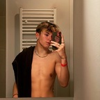 Free access to (@tootwinktohandle03) Leak OnlyFans 

 profile picture