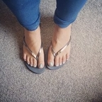 Twentyfouryearoldtoes twentyfouryearoldtoes Leaked OnlyFans 

 profile picture