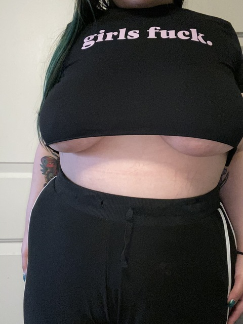 Header of valentine_grl