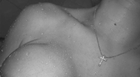 Header of vanillavalentine.xo