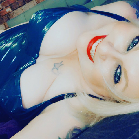 Header of violetambers