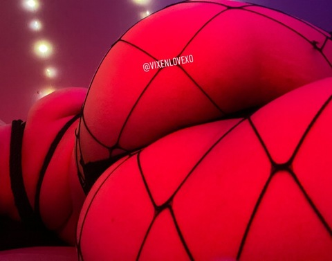 Header of vixenlovexo