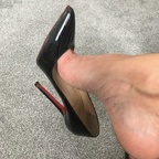 Well worn by Mitzy (@wellwornbymitzy) Leaks OnlyFans 

 profile picture