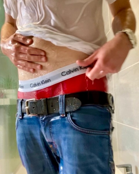 Header of zachleeboi